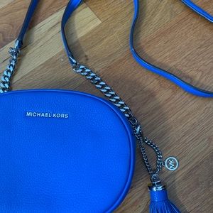 Michael Kors Ginny Round Oval Crossbody